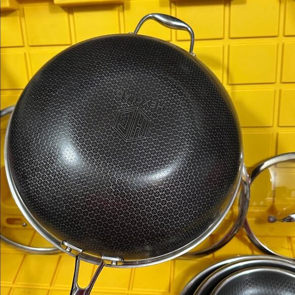 HEXCLAD 7-Piece Nonstick Stainless Steel Frying Pan Set 8 10 12- Lids Wok $600 - Picture 4 of 10